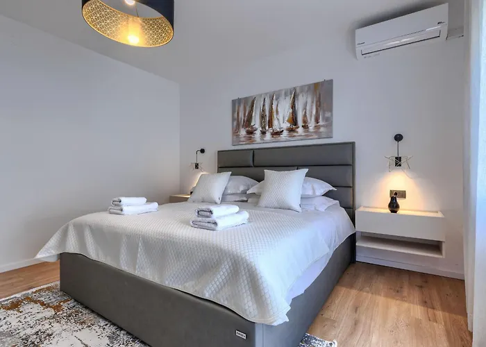 Apartment Marina - Nvg115 By Interhome